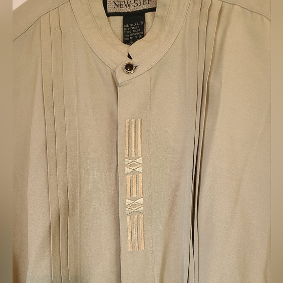 New Step Men's Caribbean Island Shirt, Size:  Large Color: Tan - Picture 10 of 16